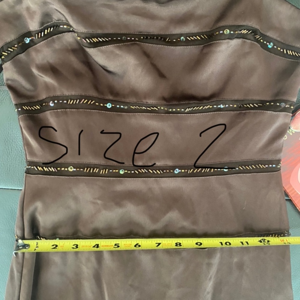 BCBG silk poly satin gown - Picture 6 of 7